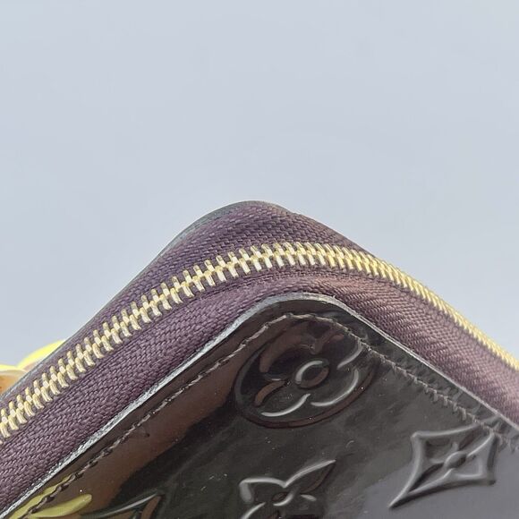 LOUIS VUITTON Amarante Vernis Zippy Coin Purse Card Wallet Purple - Picture 7 of 14